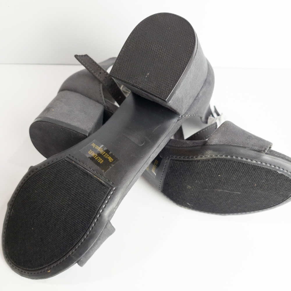 Sugar Noelle Block Heel Sandals-8 - Picture 3 of 4
